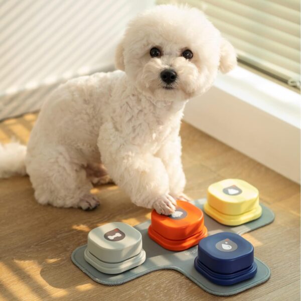 Mewoofun Dog Buttons with Rubber Mat Recordable Dog Talking Buttons Set Communication Starter Pack Dog Training Speaking Buttons