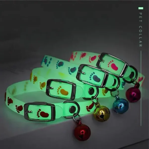 Pet Fluorescent Luminous Silicone Footprint Collar Cat Dog Luminous Collar Night Puppy Kitten Outdoor Anti-loss Pet Supplies