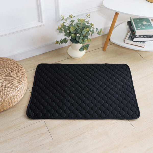 Reusable Dog Pee Pad Blanket Absorbent Diaper Washable Puppy Training Pad Pet Bed Urine Mat for Pet Car Seat Cover Pet Supplies - Image 10