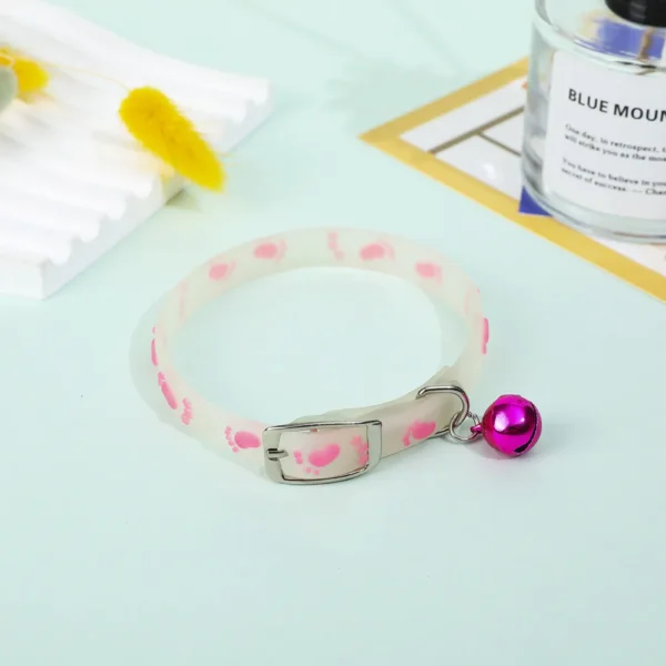 Pet Fluorescent Luminous Silicone Footprint Collar Cat Dog Luminous Collar Night Puppy Kitten Outdoor Anti-loss Pet Supplies - Image 6
