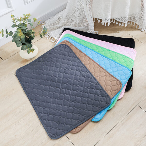 Reusable Dog Pee Pad Blanket Absorbent Diaper Washable Puppy Training Pad Pet Bed Urine Mat for Pet Car Seat Cover Pet Supplies - Image 2